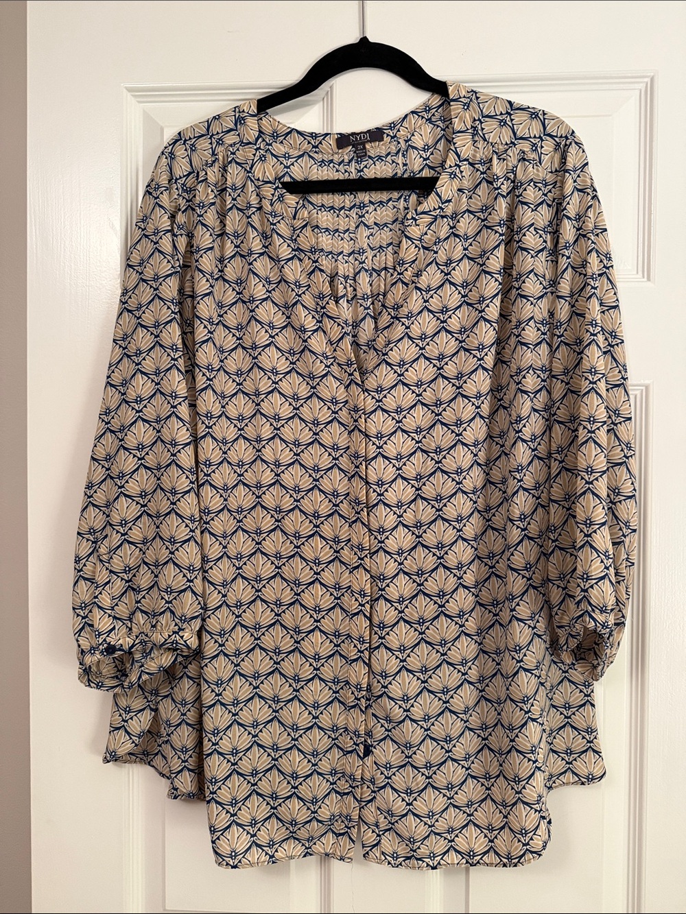 NYDJ Beige and Navy Geometric Print Peasant Tunic